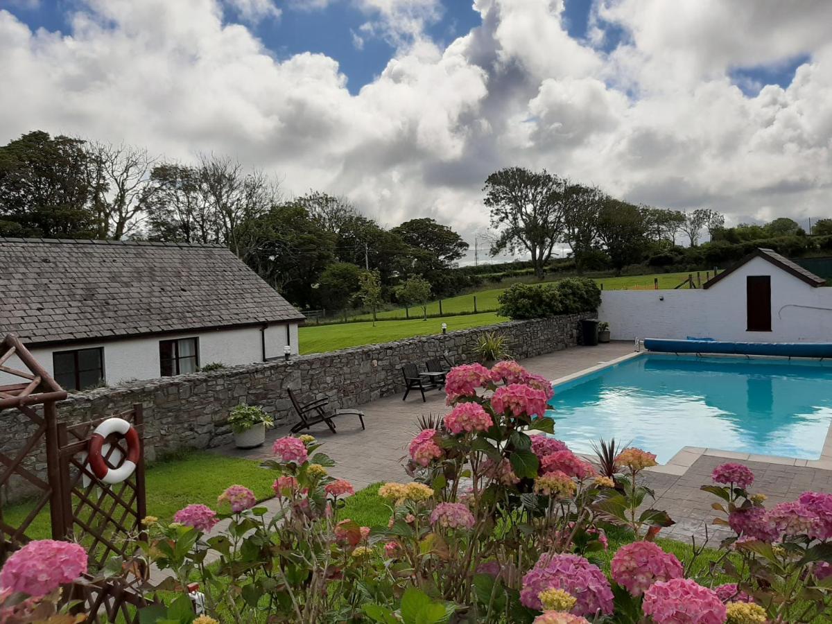 Trenewydd Farm Holiday Cottages Cardigan Luaran gambar