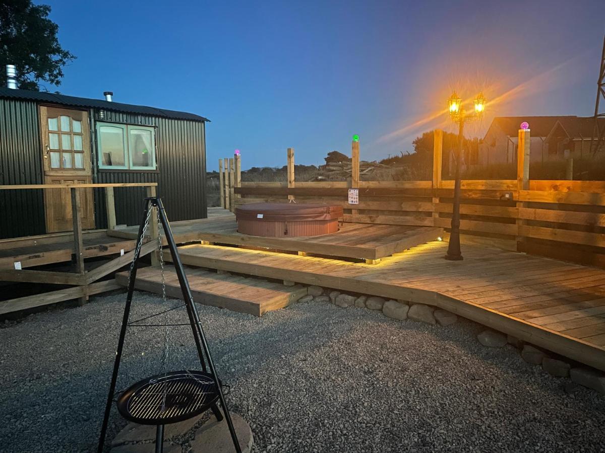 Trenewydd Farm Holiday Cottages Cardigan Luaran gambar